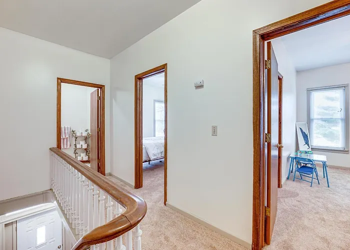 Great Location! Walking Distance To So Much!